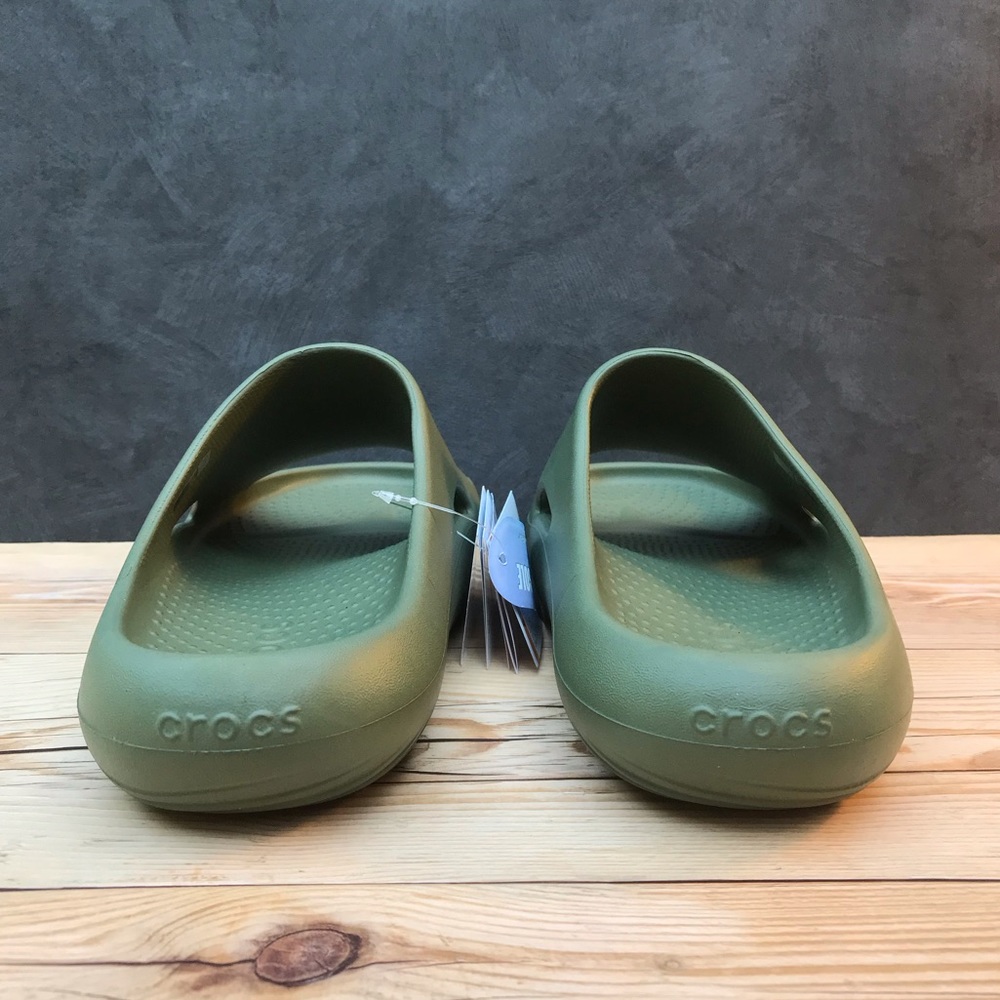 Crocs Mellow Slide - Picture 13 of 16